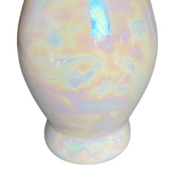 Vtg BUD VASE White Iridescent Shimmer Glossy Glaze Handcrafted Signed 9.75" Tall - Picture 12 of 12